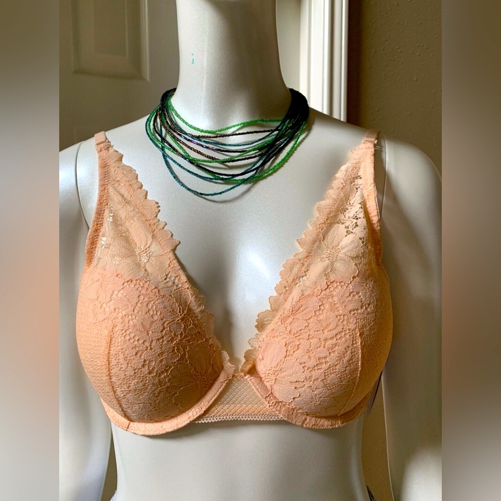 NWT! Sealed Women’s Auden Honeysuckle Peach Push-Up Bra